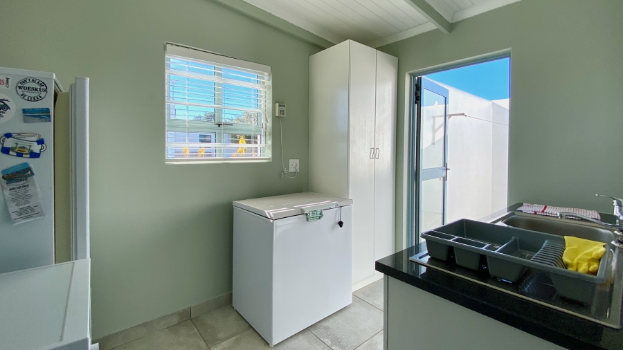 4 Bedroom Property for Sale in Dwarskersbos Western Cape